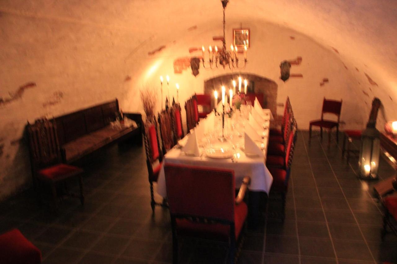 Brunsbo G:A Biskopsgard Hotell & Konferens Skara Bagian luar foto